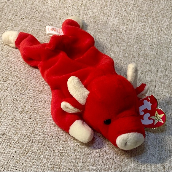 💥Although Snort is not so tall
He loves to play basketball
He is a star player - Picture 8 of 10